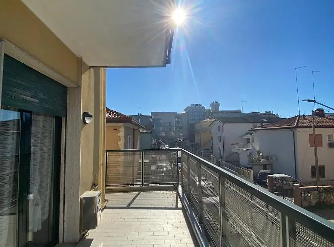 Apartament Quito Piazza Mazzini 150m Dal Mare E Vicino Pista Azzurra Lido di Jesolo